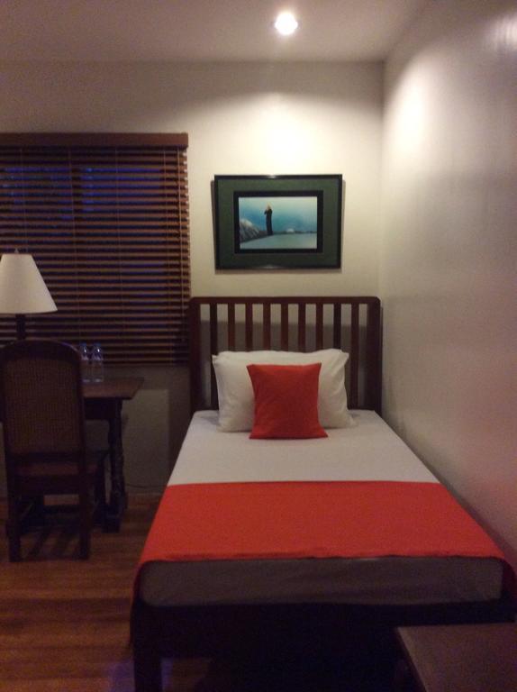 Bed and Breakfast Casa Roces Legazpi Pokój zdjęcie